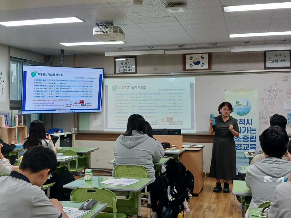 3cf1ceb07ea7a30b815adf99fd946556.jpg